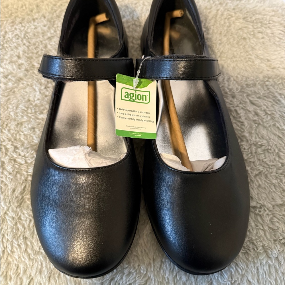 Black Women’s/Girl’s Shoes